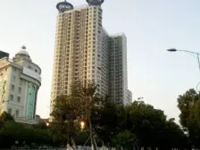 青山湖香寓(威达商住楼) 南北通透,采光好 装修好,环镜优美 视野好,诚心出售