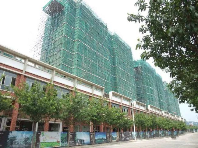 小区相关图