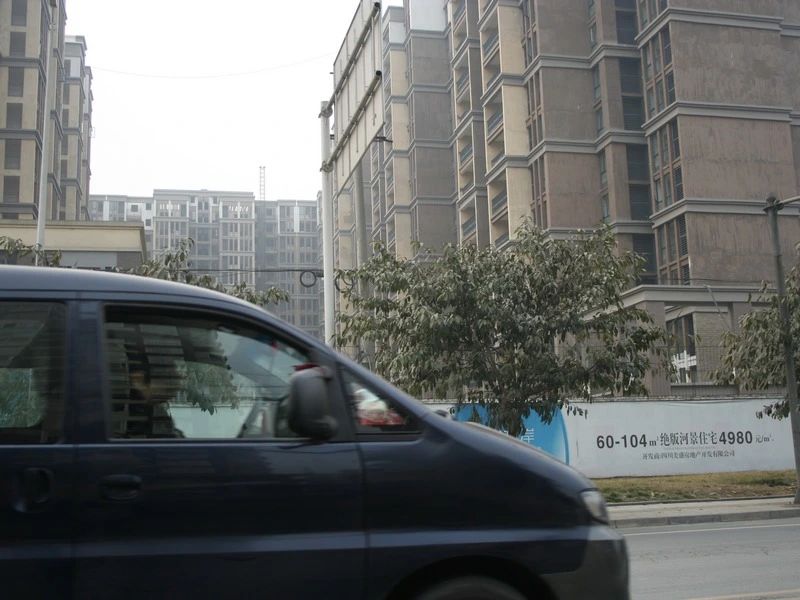 小区相关图