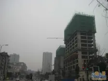 此房满五年 位置好 配套齐全 户型方正 可拎包入住