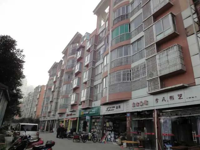 小区相关图