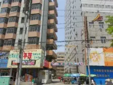 房子在民主西路,交通方便,一室一厅,精装修