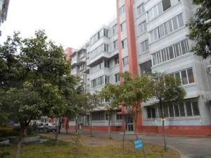 城南龙泉市场旁东湖景苑3室2厅2卫131.11平随时看房