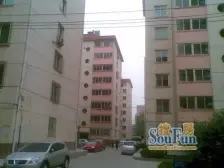 兰石润安大型小区,朝南户型,业主诚心出售。