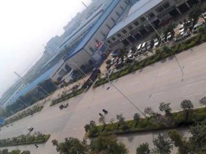 业主诚心出售,家具家电齐全 可以按揭 看房方便