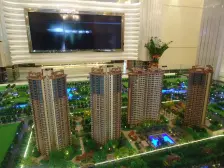 精装东南向三房 楼层好 采光好 ,生活便利配套完善