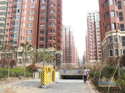明珠·皇冠花园实景图2013-4-6