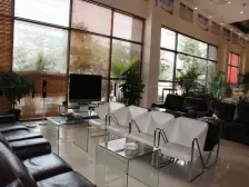 沃尔玛旁,地铁口,体育公园在家门口,生活配套齐全