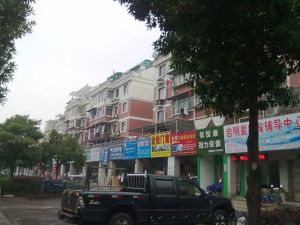 裕民小区2室2厅东南