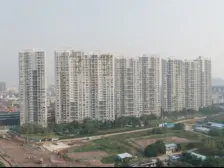 庄士精装5房2卫 朝南 看小区花园 户型方正