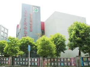 珠江郦城公园1号3室2厅东南