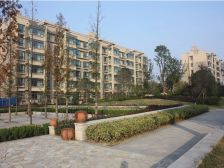 汽车西站师大隔壁 港利电梯3房 观景电梯满五