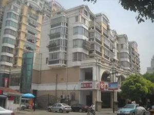 此房型通透采光佳,近濠河的桃坞路上的房子诚心出售