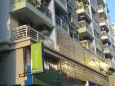 公摊小 中庭 采光好 小2房