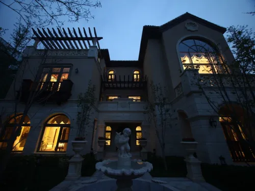 亿城上山间御溪墅实景图大独栋夜景(2013-7)