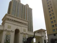 中广宜景湾尚城 精装三室 环境好 产权清晰