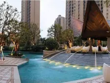 电梯房,卫生间全明,近地铁,交通便利,中式风格,诚意出售,价格好谈