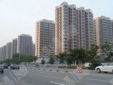 两室朝阳户型方正采光好