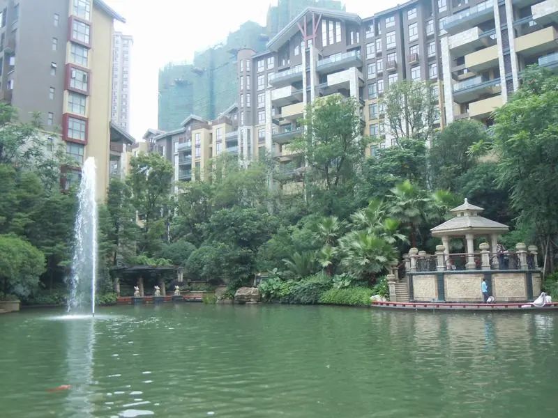 小区相关图