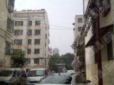 视野宽阔,采光充足,交通便利的三居室。