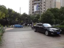 老静安地铁口 复式带花园 满五唯,一 诚意出售