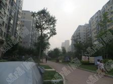 冠亚星城好楼层精装修自住保持的干净业主诚心卖