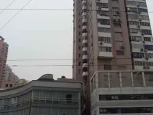 内环内,长寿路板块,地铁口双轨交通,满五年,精装。