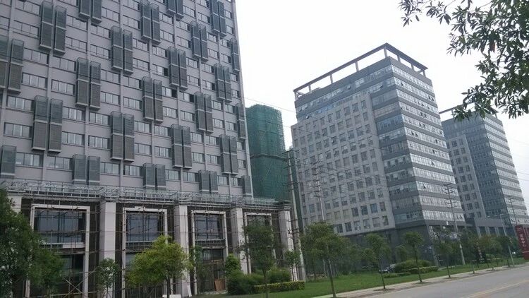 小区相关图