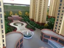 此房子有产权,产权清晰,业主一手房,看房子方便。