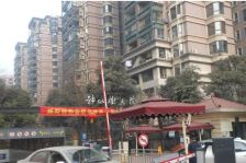 神仙树大院一期3室2厅西南东北