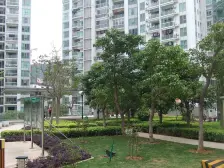 火车站,婚房精装两房,保养好,可直接拎包入住