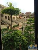 华策岭峰叠墅带花园自由装修,光线好。