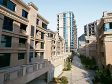 南北通透 毛坯260平 lu台百来平