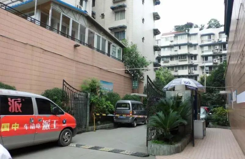 小区相关图