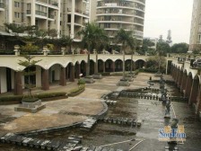 新出 红海园一期 顶楼复式 精装修 视野好加车位