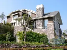 南北朝向,看球场,带大花园视野好