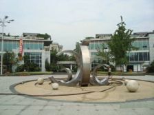 西区花园花园洋房 4室1厅 西北