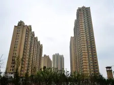 房子精装修适合孩子老人居住出行方便单价低