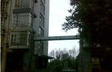 蓝色空间蓝月2室1厅东南