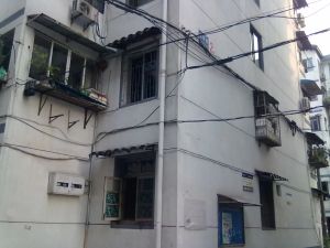 应天苑,地铁口好房,步行银泰600米