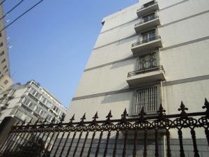 镜水苑简装大三房拎包入住房东诚心出售价格可议