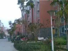 纯别墅区 精装修 拎包入住 业主诚心出售