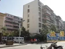 二七塔500米,银基,德化街,亚细亚,购物逛街方便