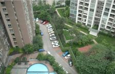 皇后国际 2室1厅 南