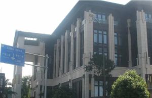 公馆18813室1厅西
