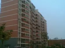 梦园山庄,小三室,简装,采光良好,随时看房。