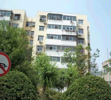 兴达公寓实景图