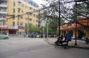 平福路92号2室1厅南北