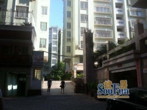 此房地理位置好,读书省去接孩子烦恼。