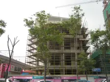 马路地铁口,一室户,交通方便,精装修,看房联系